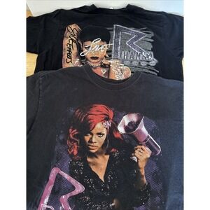 Rihanna Concerts Tee Size Medium Bundle Loud 2011 Diamonds 2013 Tour